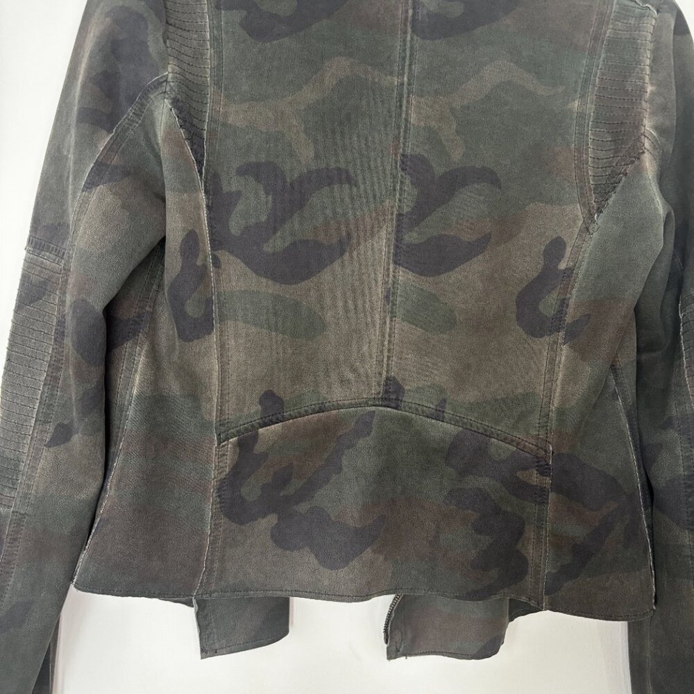Marrakesh for Anthropologie green camo sueded moto jacket. Size Small - Picture 6 of 6